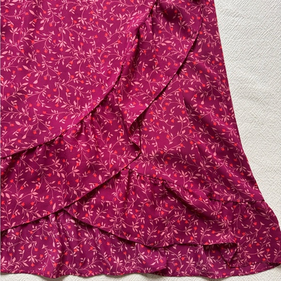 Old Navy Magenta Ditsy Floral Faux Wrap Georgette Ruffle Midi Dress XL - Picture 3 of 8